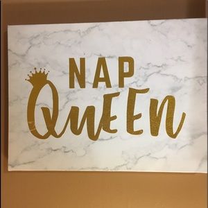 Wall Decor nap queen